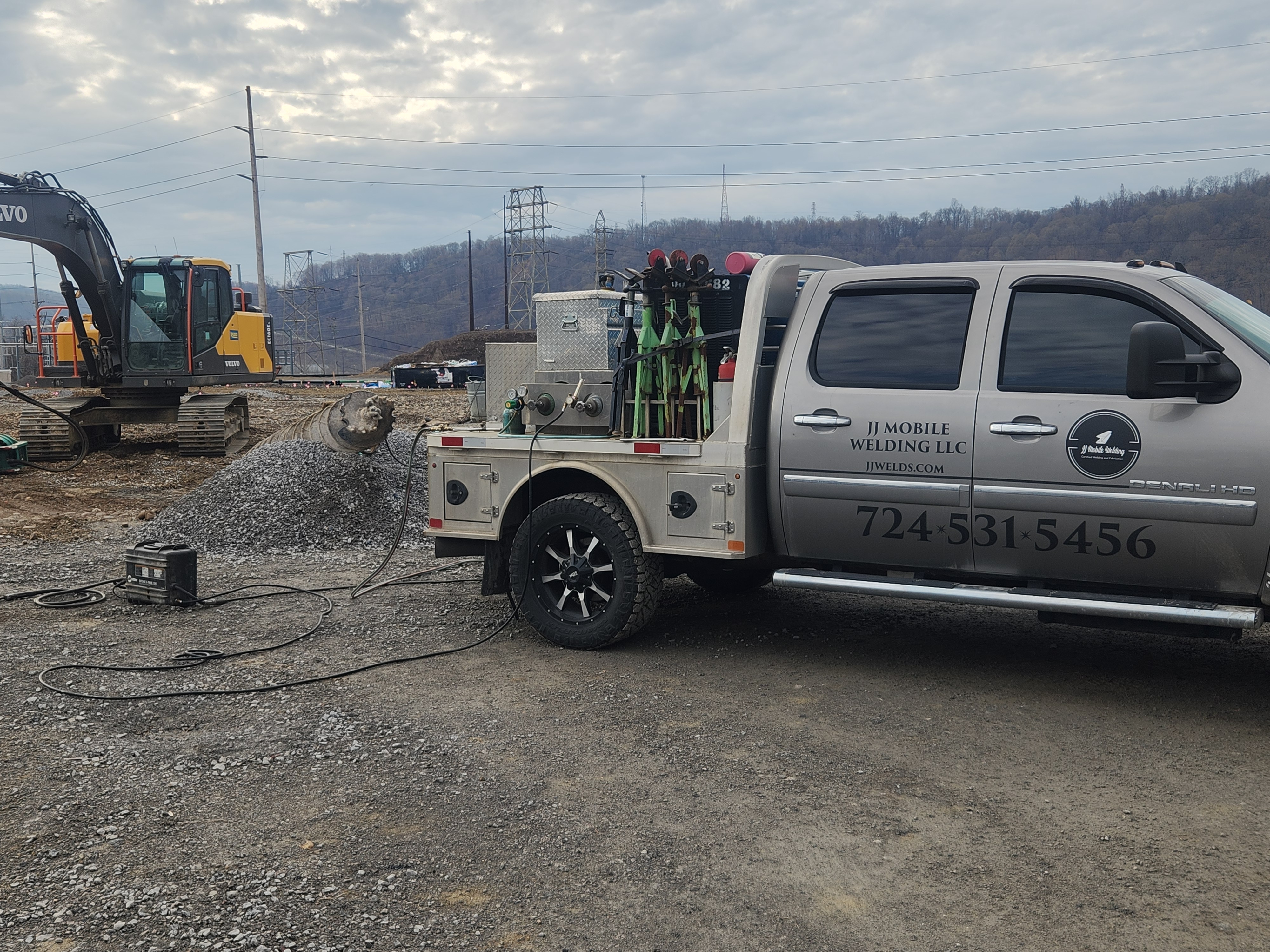 Equipment repair welding photo 4